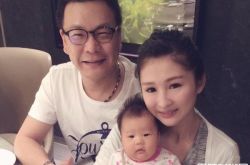 沈玉琳老婆胸部发现硬块 和芽芽是爱情吗