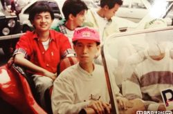 小虎队30年前万人签名马拉松 19岁吴奇隆太帅啦