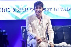 朴有天真的要回来了 朴有天现状突发影片很想你们