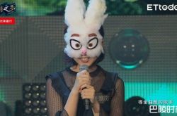 许维芳哪里人？曝有人群恐惧靠重金属找回自己