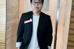 和熊猫合约期满后 蓝战非在哪里直播？