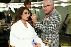 欢乐合唱团女主结婚 丽娅·米雪儿剧中剧外收获幸福人生