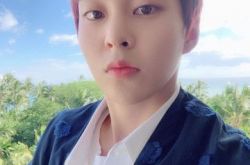 EXO成员XIUMIN入伍 倒数不到30天粉丝不舍哭了