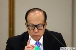 富商李嘉诚何鸿燊刘銮雄原配是谁？吃了苦没有享到福