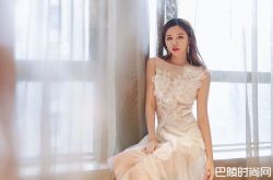 穆雅斓参加闺蜜婚礼不随份子钱 新娘韩安冉说话了