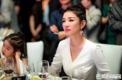 黄奕回忆女儿被夺走 照顾癌症父亲忽略了女儿