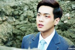 张若昀家世背景揭秘 不想生活被打扰的星二代