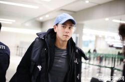 彭于晏机场带水果遭罚3000元 经纪人愧疚他是帮我