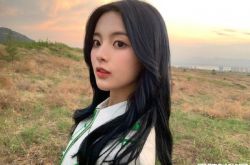 杨超越同框Curry 素颜也这么黑吗