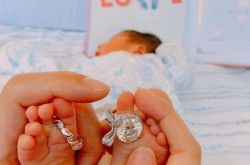 安以轩儿子叫什么 爆生了老公全程陪伴