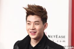 刘宪华身世父母是谁？爆过着富人圈生活精英家庭