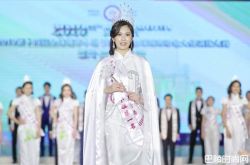 柯纯心夺选美冠军 16岁高中正妹长得像邱淑贞