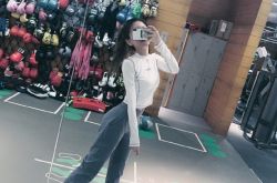 周淑怡在哪个直播 周淑怡三围资料年龄简介