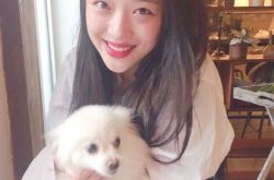 雪莉3年前割腕自杀曝照 严重抑郁症困扰多年