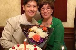 不老男神林志颖庆生 6旬妈妈正脸照曝光