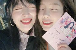 韩星暂停宣传活动哀悼雪莉 具荷拉催泪发文同感