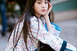 欧阳娜娜爆整容2部位 欧阳妮妮留言补刀露馅