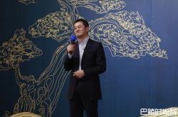 李亚鹏4000万债务真的吗？求下跪道歉