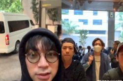 松本润性感胡渣自拍成员 ARASHI雅加达回应未来动向