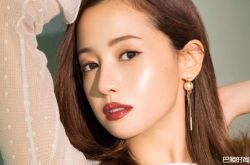 泽尻绘里香涉毒 被捕3小时前夜店狂欢