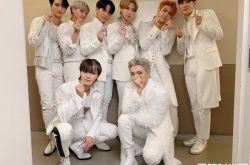 ATEEZ爆红MAMA舞台 大跳BTS和SHINee歌曲全麦RAP