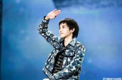 华晨宇改编《我的滑板鞋》爆没买版权？ 原唱庞麦郎不满出面控诉