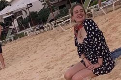 阿黛尔暴瘦最新度假画面曝光 友人透露英国天后真正的减肥方法