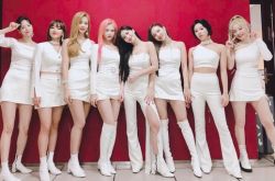 TWICE彩瑛电话流出 私生饭狂call悲剧了