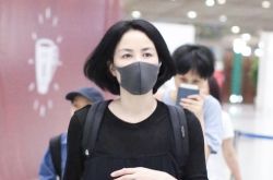 王菲疯传感染新冠肺炎谣言 经纪人无奈回应