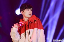 易烊千玺最喜欢的偶像是谁 他的偶像遍布世界各地