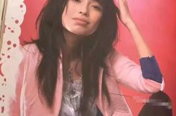 Angelababy中空高衩青涩照曝光