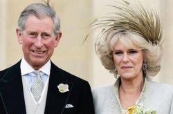 英国王储查尔斯王子解除疫情隔离