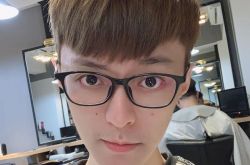 FOFO朱骏岚近况曝光 被开除女友也走了