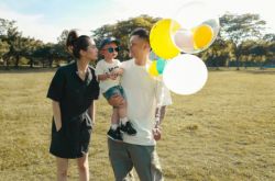 余文乐老婆怀二胎 往后余生都是你们