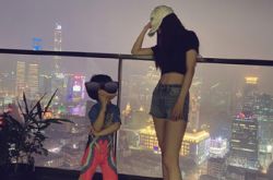 3岁小海绵近照曝光 又长高不少哦