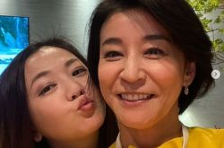 华原朋美未婚高龄产子 1年近况曝光