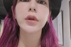 不理谢和弦掀黑历史Keanna晒刺青照