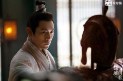 伊能静老公42岁才大红 秦昊不会为了钱拍烂片