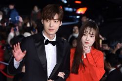 具惠善与安宰贤达成和解 完成离婚手续正式离婚