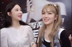 周扬青直播近距离特写 真实肤质曝光