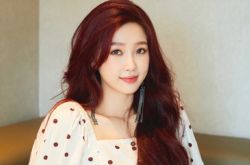 虞书欣爆肥黑历史留阴影 喊话帮我推个脂