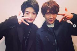 超新星成员爆海外赌博 其中一个确诊肺炎5月才痊愈