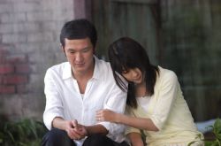 中村狮童外遇F球女星1年婚闪离 前妻竹内结子自杀身亡