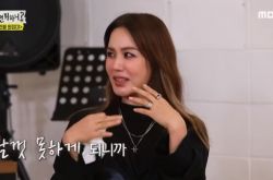 严正花甲状腺癌手术后 声带神经麻痹