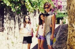 木村拓哉48岁生日 2女儿童年嫩照曝光