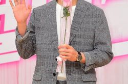 崔盛元相隔四年白血病复发 正在专心接受治疗中