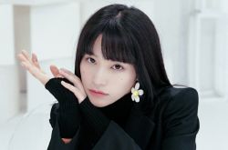 段小薇近况曝光 撞脸金智媛走红