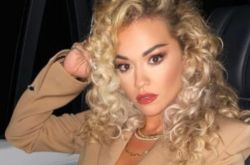 瑞塔·奥拉防疫开趴被罚款 怎么走红的