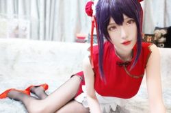 微博腐团儿Ikaros怎么走红的 cos旗袍居然没穿内裤