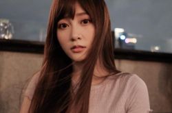 篠崎泫怎么读？没母爱寻儿时保姆